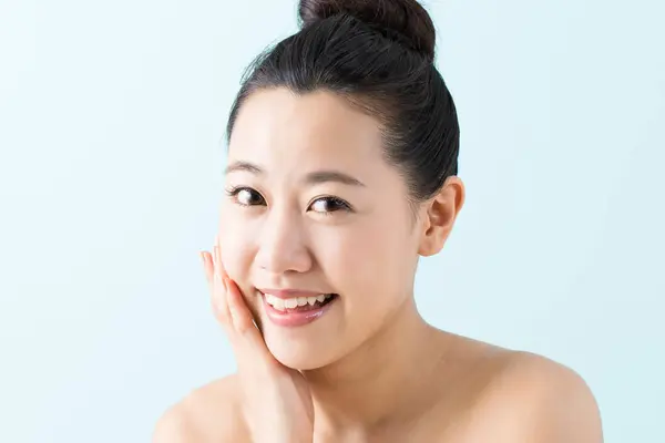 Portrét Krásné Mladé Japonské Ženy Perfektní Pletí — Stock fotografie
