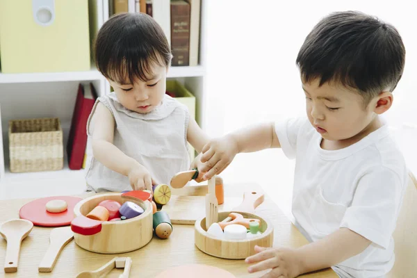 Cute Japanese Children Playing Toys Home — Stock Photo, Image