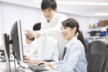 Ofiste çalışan iş ekibi.