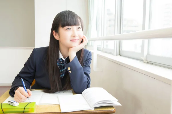 Portret Van Japanse Student Studeren Klaslokaal — Stockfoto
