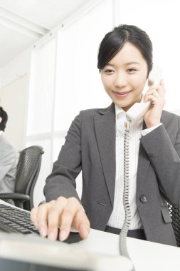 Müşteri hizmetleri operatörleri iş başında 