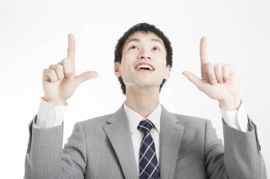 Japon genç işadamının yakın plan portresi.