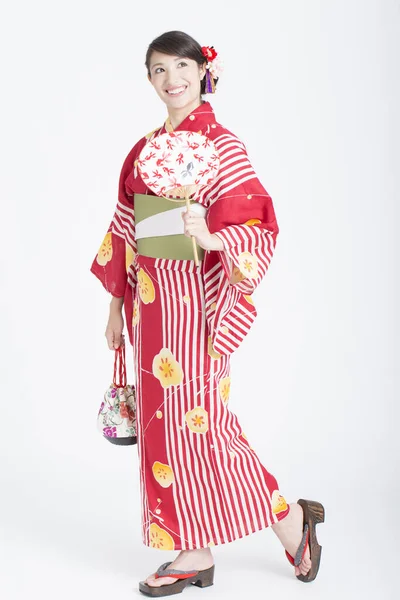 전통적인 기모노에 — 스톡 사진