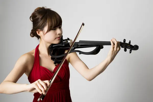 Jovem Asiático Mulher Jogar Violino — Fotografia de Stock