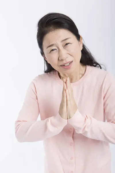 Asian Senior Woman Greeting Gesture Isolated White Background — Stock Photo, Image
