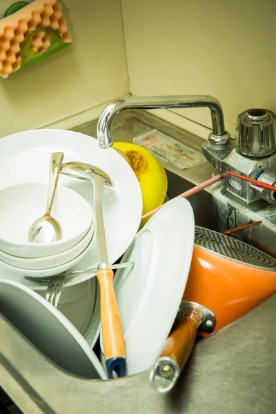 Dirty Dishes Kitchen Sink Close View — Stock Photo, Image