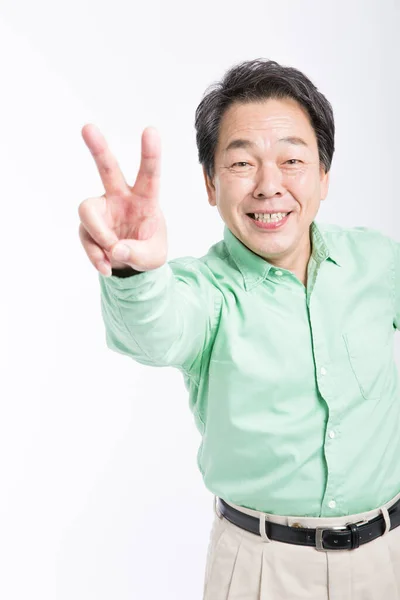Senior Asiatischer Geschäftsmann Zeigt Handgeste — Stockfoto