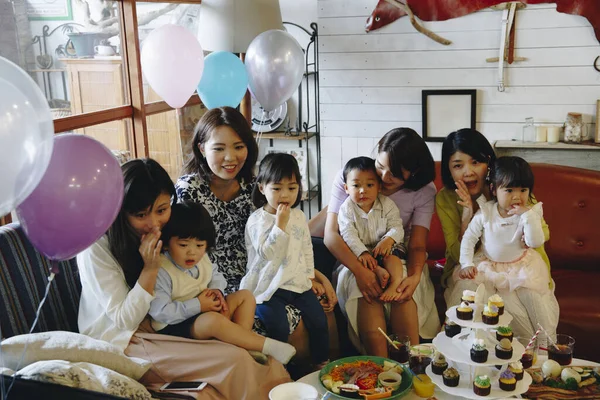 Happy Japanese Women Children Celebrating Together — Stock Photo, Image