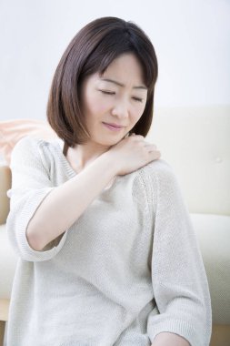 kadın ağrı suffering