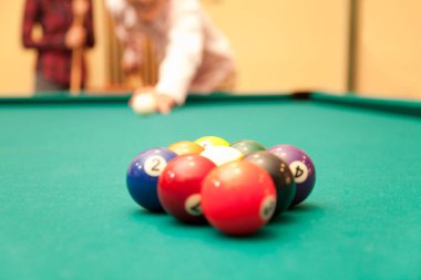 Masada bilardo topları, manzarayı kapatın.