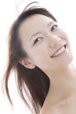 Gülümseyen Genç Kadın Portresi