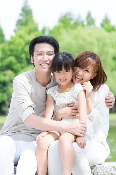Feliz Asiática Familia Aire Libre Retrato Madre Padre Hija — Foto de Stock