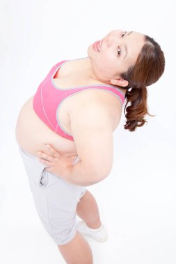 Şişman Japon genç kadının stüdyo portresi