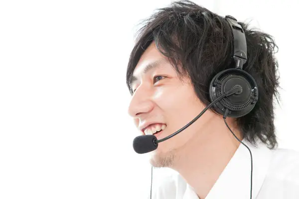 Asiático Masculino Call Center Operador — Fotografia de Stock