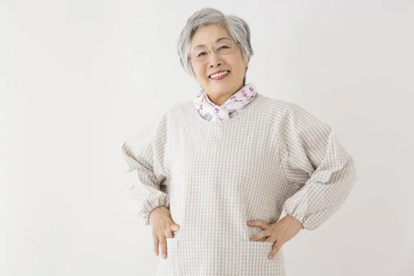 Portrét Asijské Starší Ženy Brýlích — Stock fotografie