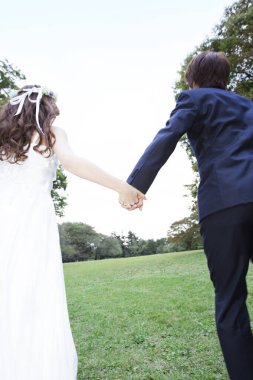 Gelin ve damat düğün töreninde, birbirine aşık çift 