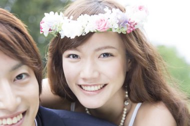 Gelin ve damat düğün töreninde, birbirine aşık çift 