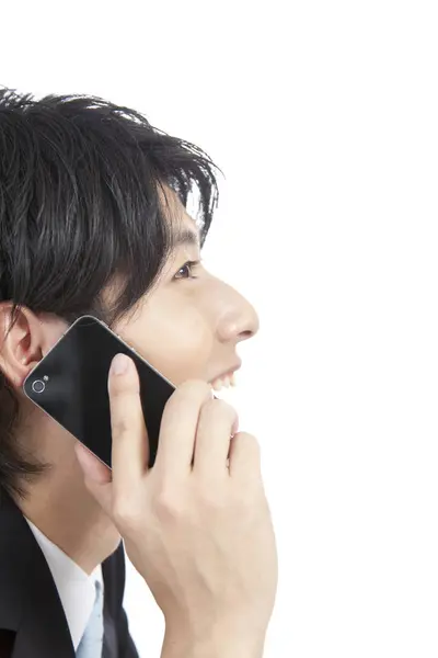 Leende Ung Asiatisk Man Pratar Telefon — Stockfoto