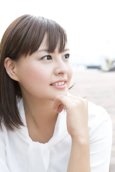 Jong Japans Vrouw Casual Kleding Glimlachen — Stockfoto