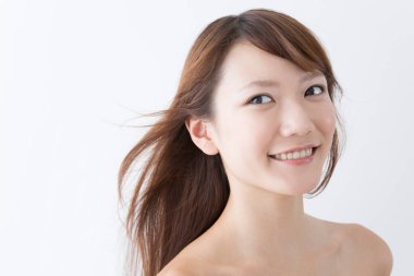 Genç Asyalı kadın portresi