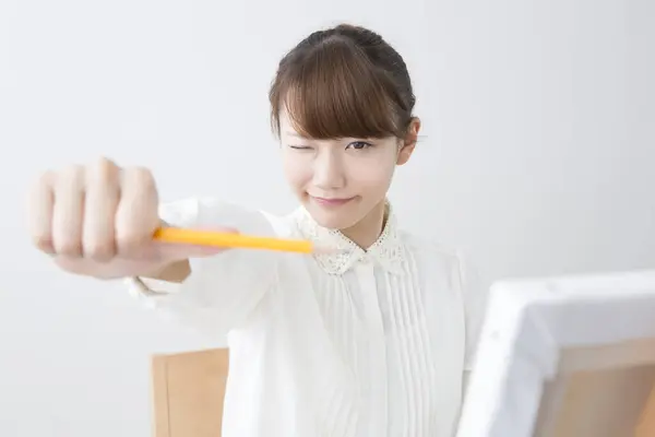 Beautiful Japanese Woman Easel Concept Creativity — Stock Photo, Image