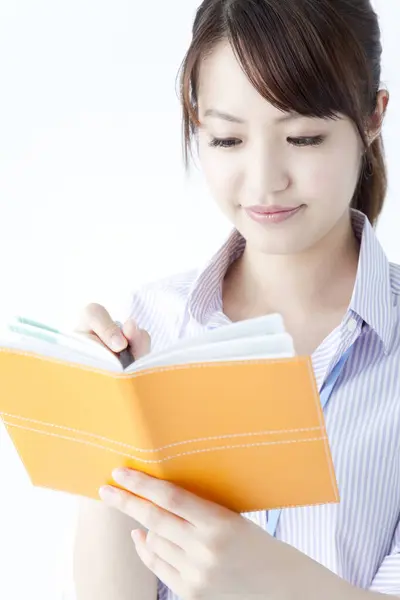 Asiático Joven Estudiante Con Notebook Aislado Blanco Fondo Fotos de stock