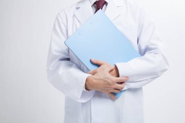 Doktor holding boş Pano