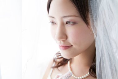 Peçeli güzel Japon gelini.