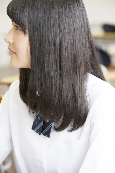 Bela Estudante Japonesa Estudando Escola — Fotografia de Stock