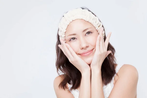 Beautiful Asian Woman Towel Head — Stock Photo, Image