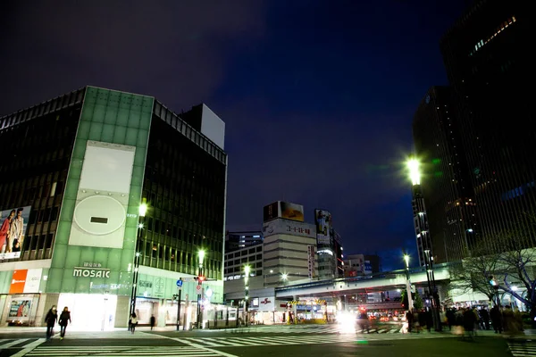 日本の高層ビルや高速道路の夜景 — ストック写真