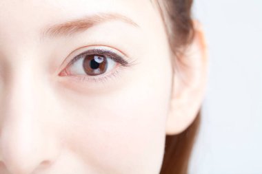 Güzel Asyalı kadın gözü.