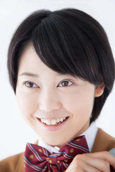 Close Portret Van Glimlachen Aziatisch Schoolmeisje Uniform — Stockfoto