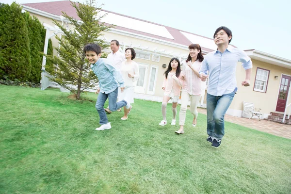 Portrait Big Japanese Family Running House — Stock Photo, Image