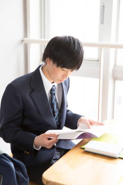 Asyalı işadamı sınıfta.