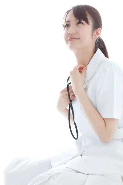 Asiatische Krankenschwester Mit Stethoskop — Stockfoto