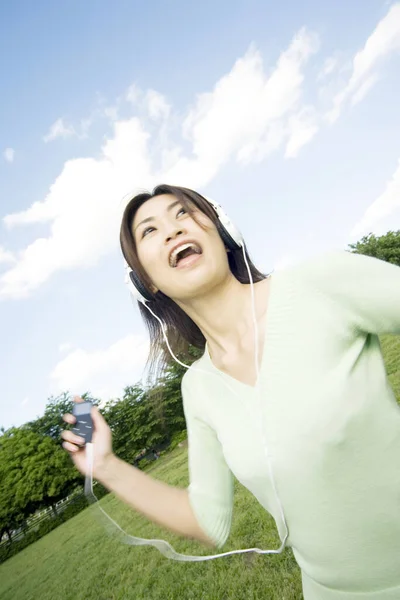 Young Asian Woman Listening Music Headphones Summer Park — Stock Photo, Image