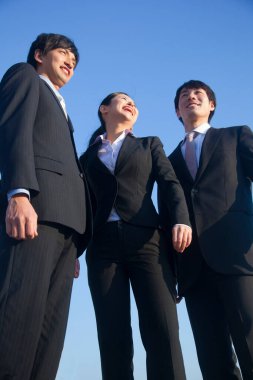 İşadamları toplantısında açık havada 