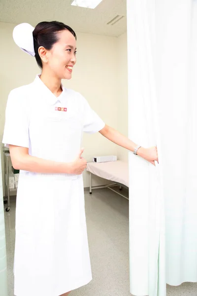 Portrait Belle Infirmière Japonaise Salle Hôpital — Photo