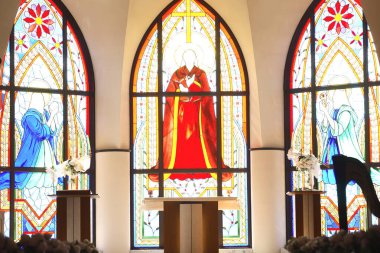 Katolik Kilisesi 'nin içi. 