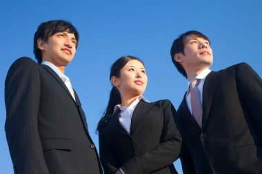 Grup birlikte ayakta iş adamları