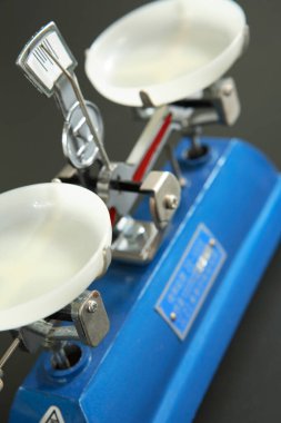 Kimya laboratuarında ölçeklendirme 