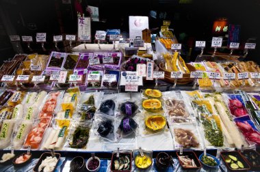 Japon pazarındaki tatsız yiyeceklere yakın çekim