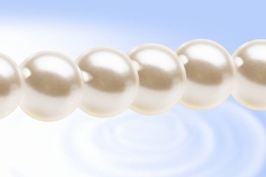 Birbiri ardına inciler