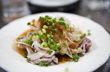 Lezzetli et tabağı yakın çekim görüntüsü