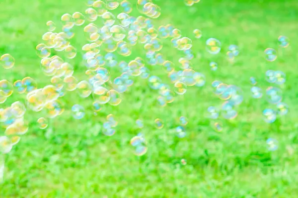 Burbujas Arco Iris Del Soplador Burbujas — Foto de Stock