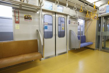 Çin 'de modern metro iç görünümü 