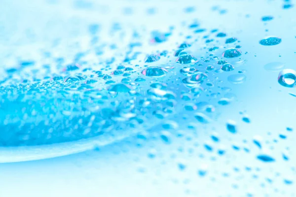 Gotas Agua Sobre Fondo Azul —  Fotos de Stock