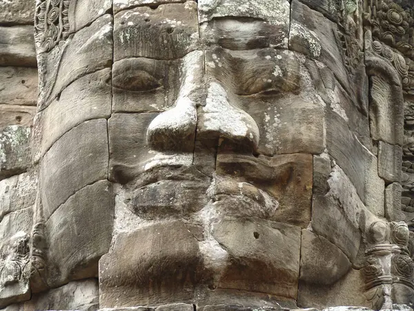 Huge Stone Face Angkor Wat Cambodia — Stock Photo, Image