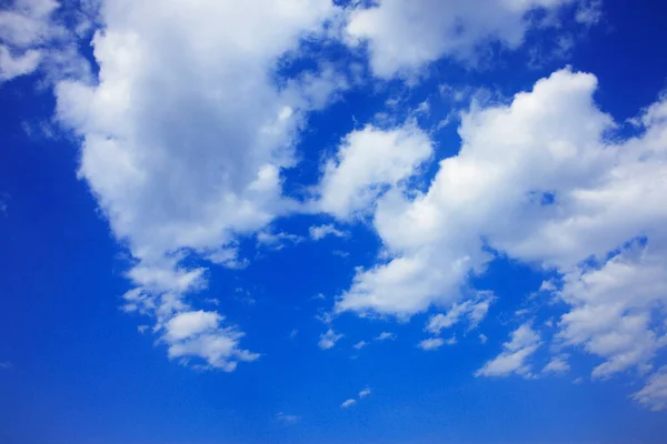 Bílé Mraky Modré Obloze Denní Pohled — Stock fotografie